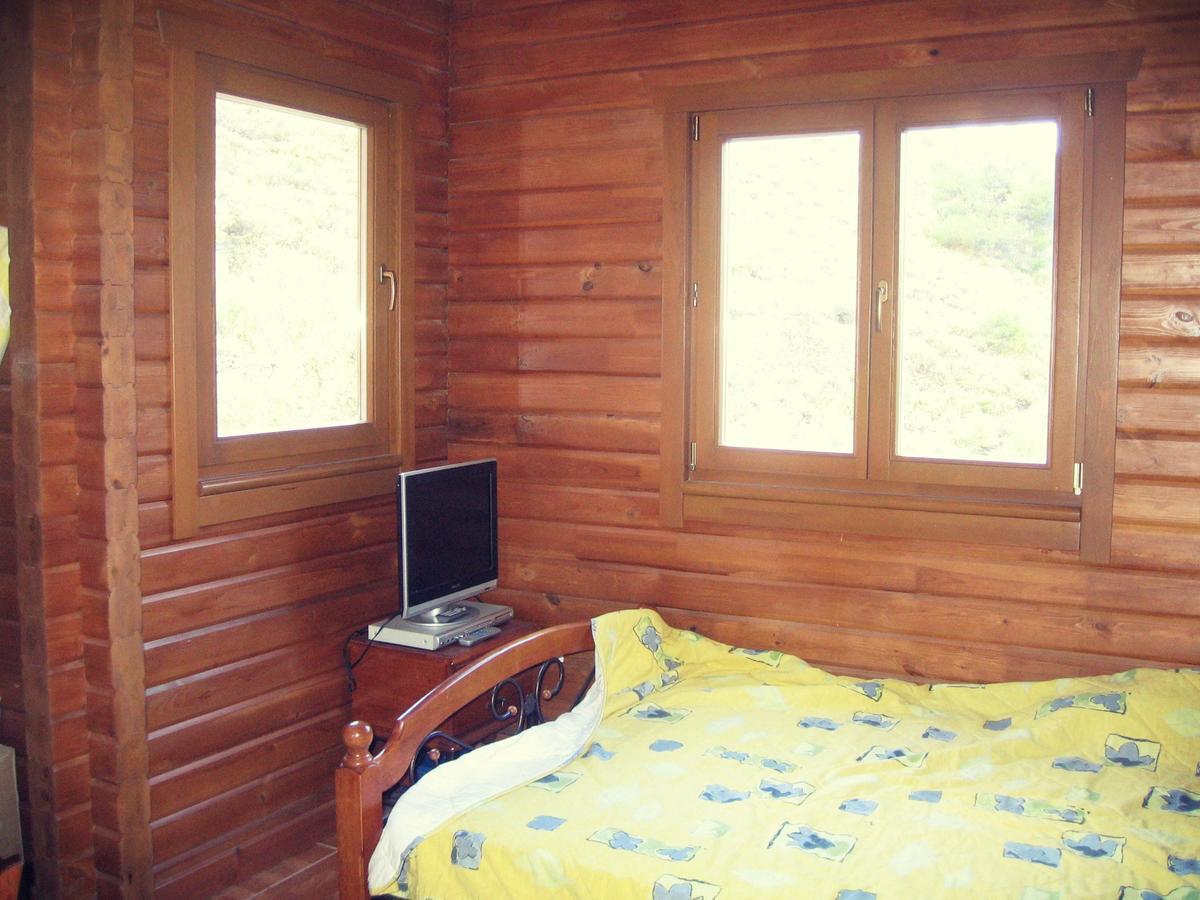 Villa Agros Timber Log House Exterior foto